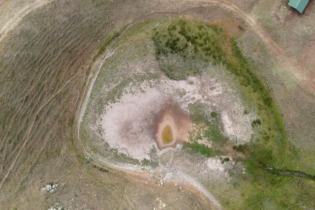 KURUDU... Son dakika: Dipsiz Göl'de yürek yakan manzara